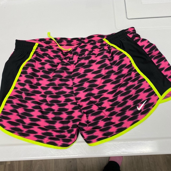 Nike Pants - Nike shorts